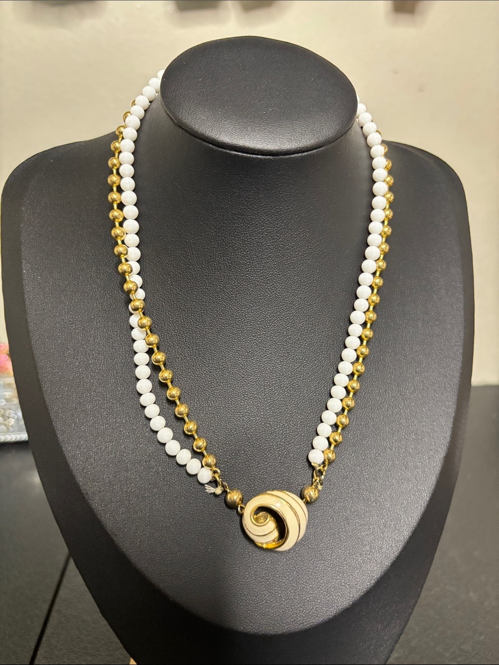 Vintage Double Strand Gold White Beaded Pendant Necklace Enamel Closure Jewelry